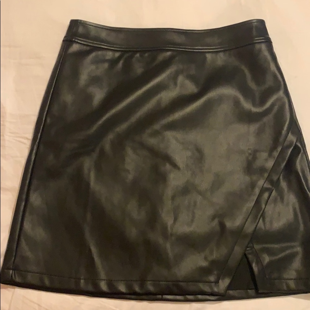 Faux leather black skirt